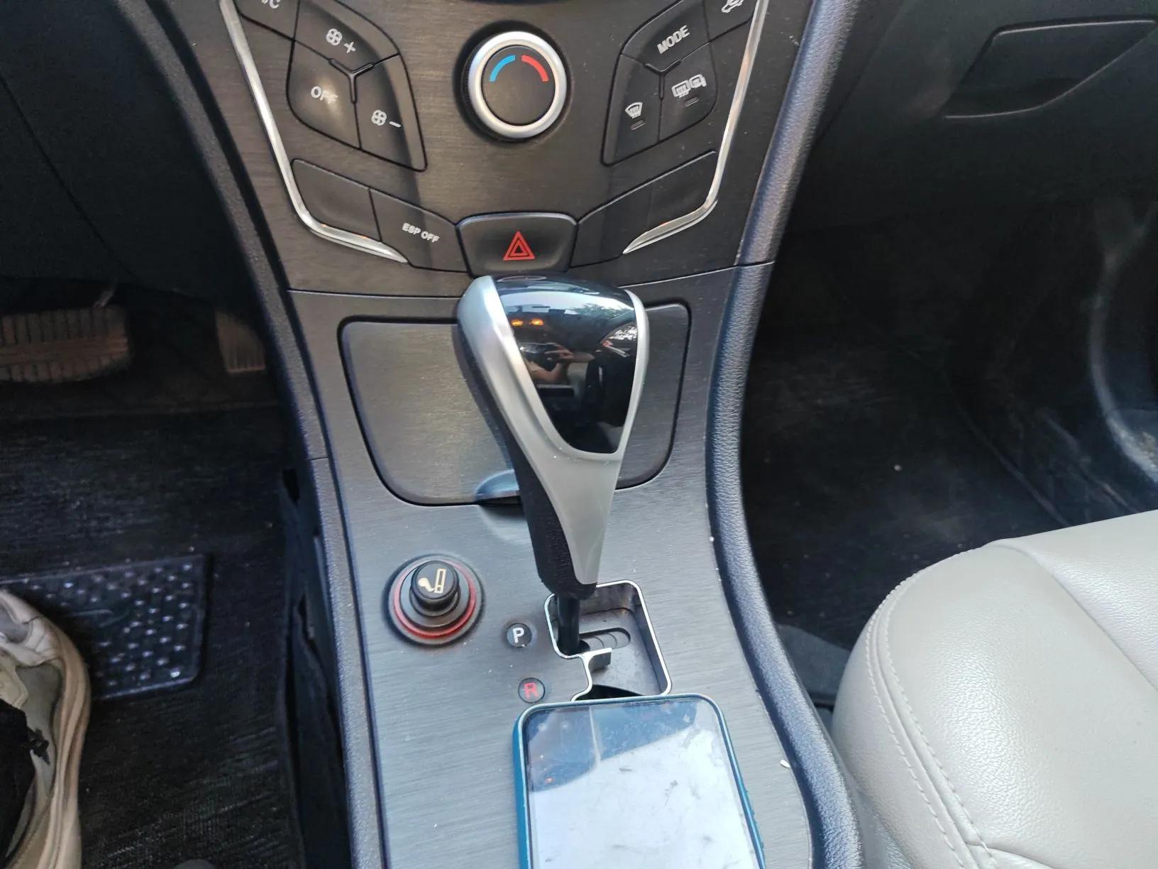 GAC Trumpchi GA3S Vision 2014 1.6L Automatic Luxury ESP Version — миниатюра 14