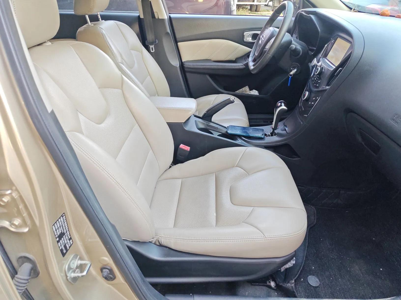 GAC Trumpchi GA3S Vision 2014 1.6L Automatic Luxury ESP Version — миниатюра 10