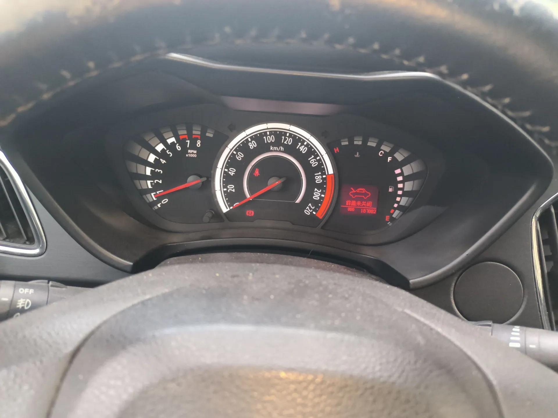 GAC Trumpchi GA3S Vision 2014 1.6L Manual Elite Edition — миниатюра 12