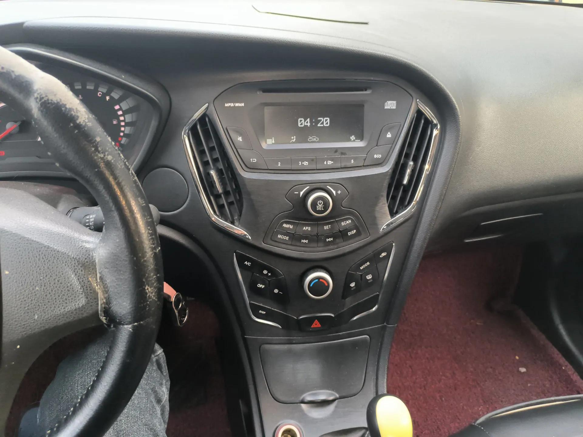 GAC Trumpchi GA3S Vision 2014 1.6L Manual Elite Edition — миниатюра 14