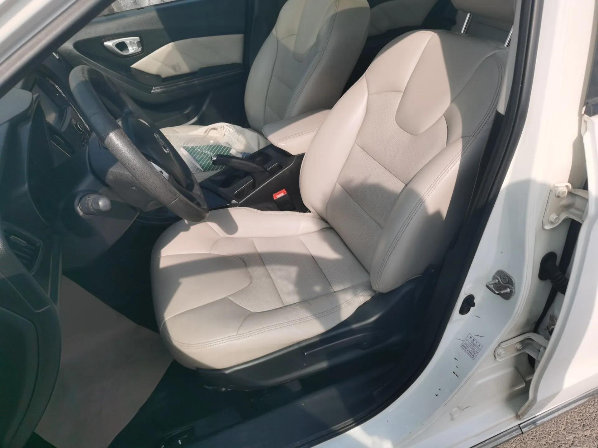 GAC Trumpchi GA3S Vision 2014 1.6L Automatic Luxury ESP Version — миниатюра 16