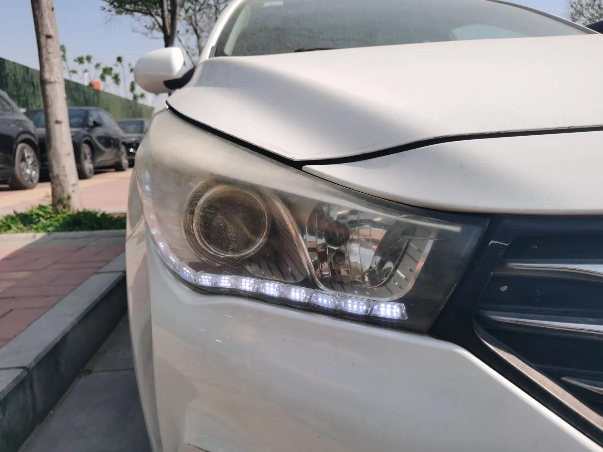 GAC Trumpchi GA3S Vision 2014 1.6L Automatic Luxury ESP Version — миниатюра 7