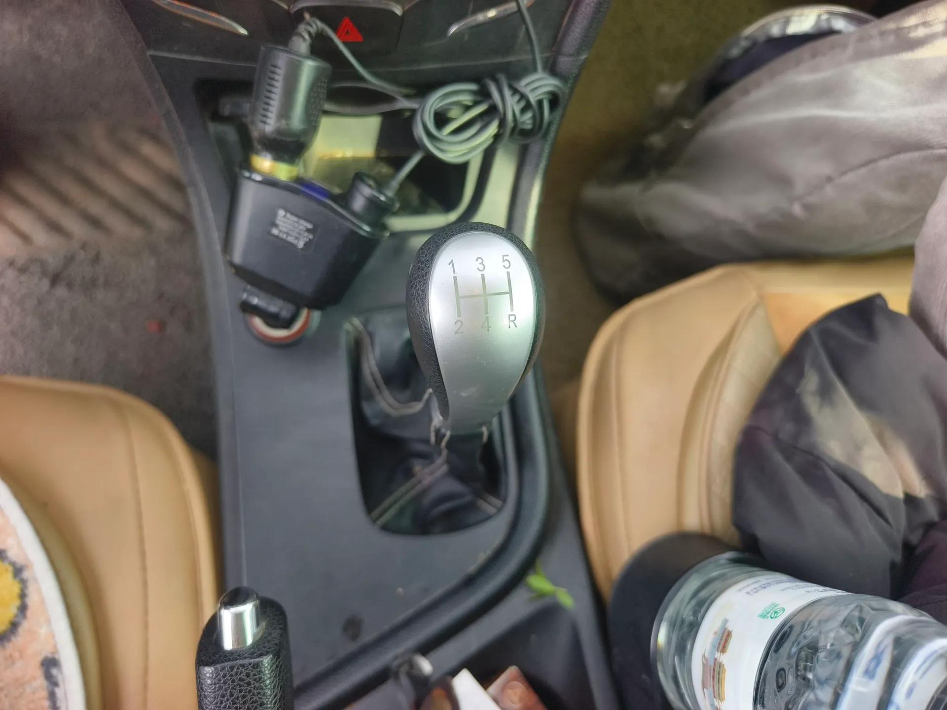 GAC Trumpchi GA3S Vision 2014 1.6L Manual Elite Edition — миниатюра 15