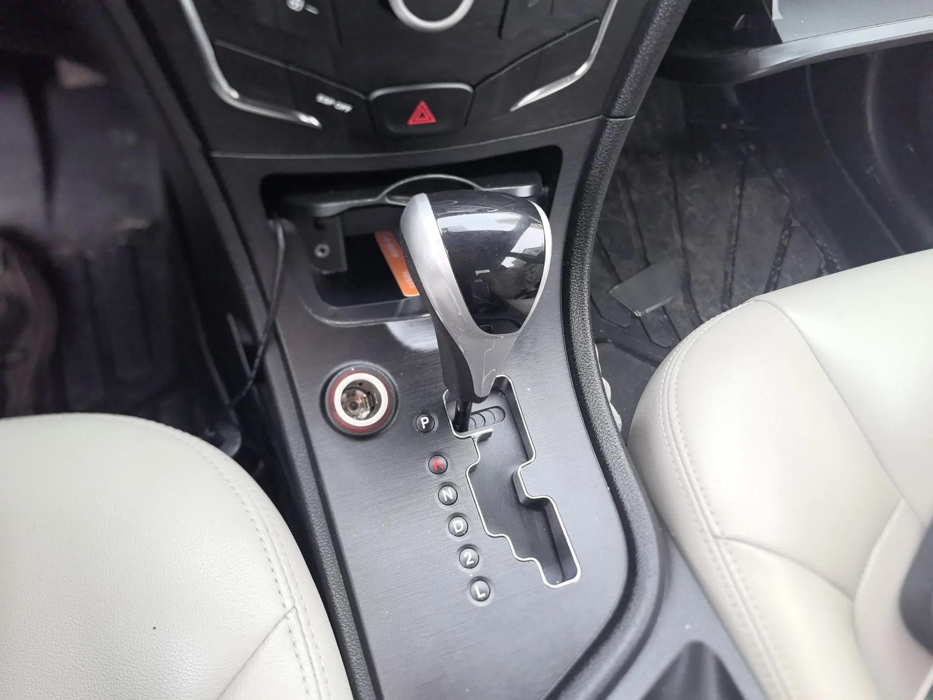 GAC Trumpchi GA3S Vision 2014 1.6L Automatic Luxury ESP Version — миниатюра 15