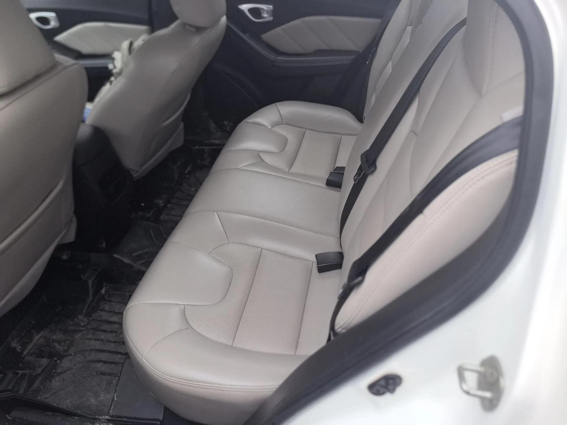 GAC Trumpchi GA3S Vision 2014 1.6L Automatic Luxury ESP Version — миниатюра 18