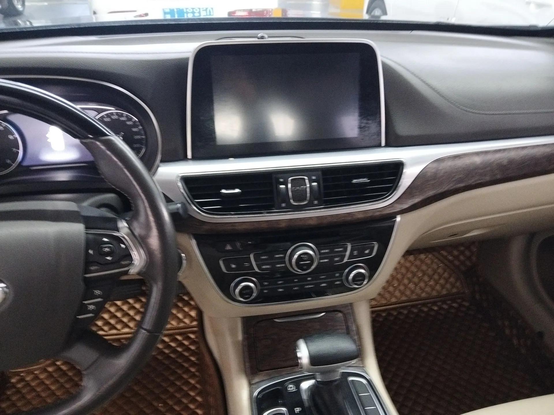 GAC Trumpchi GA8 2017 320T Luxury Edition — миниатюра 15