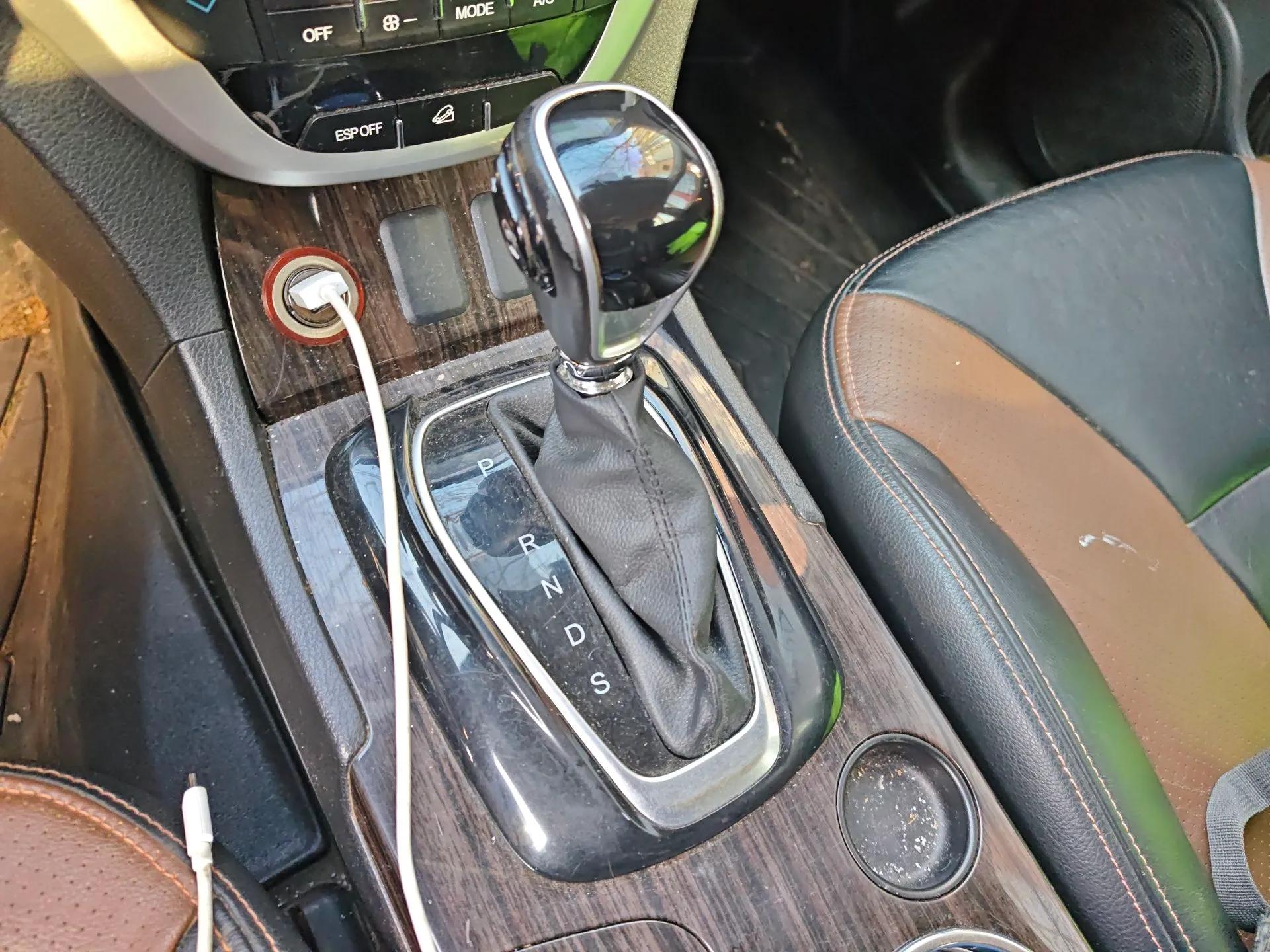 GAC Trumpchi GS5 Super 2015 1.8T Automatic Two-Wheel Drive Luxury Edition — миниатюра 15