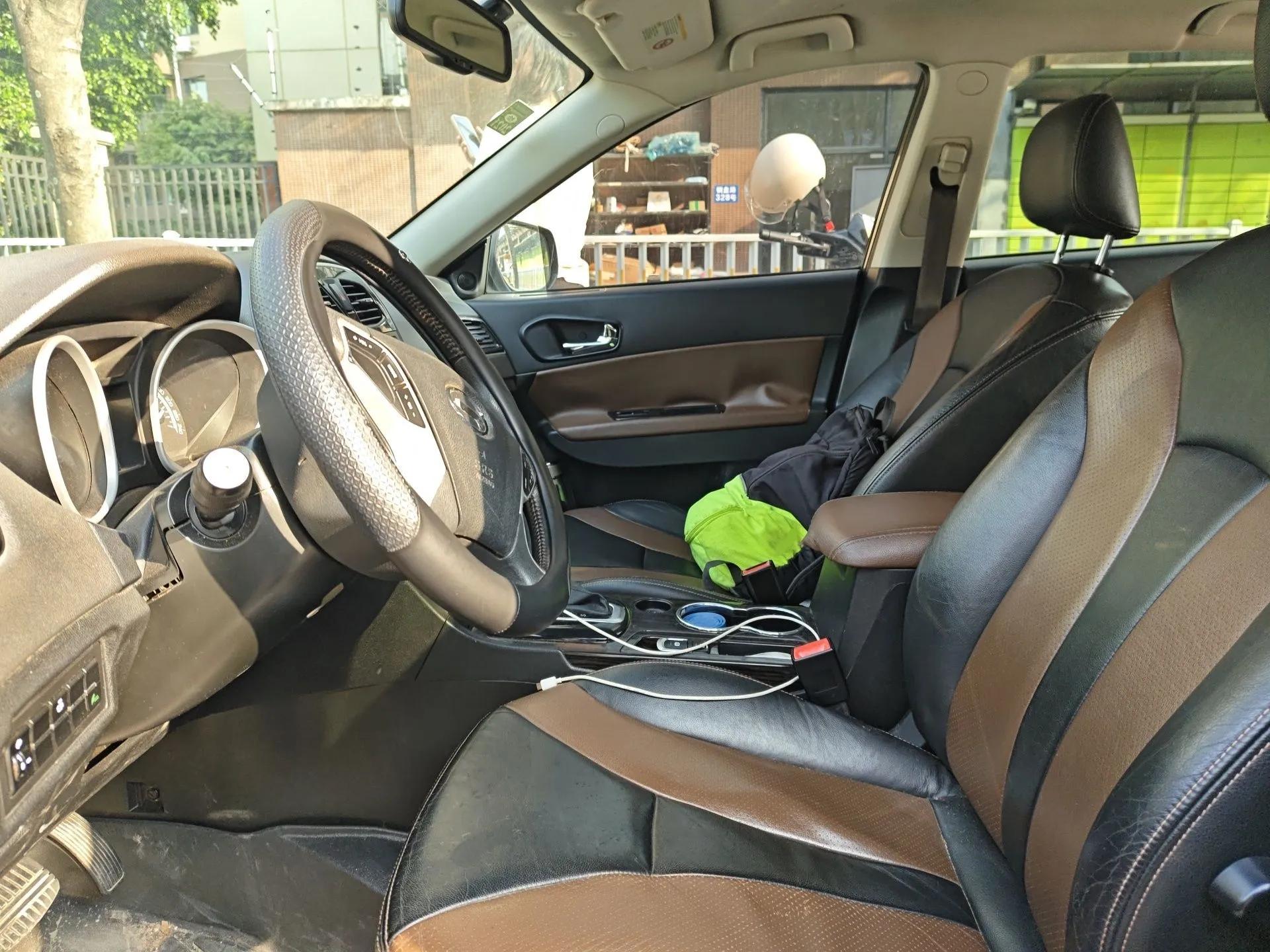 GAC Trumpchi GS5 Super 2015 1.8T Automatic Two-Wheel Drive Luxury Edition — миниатюра 16