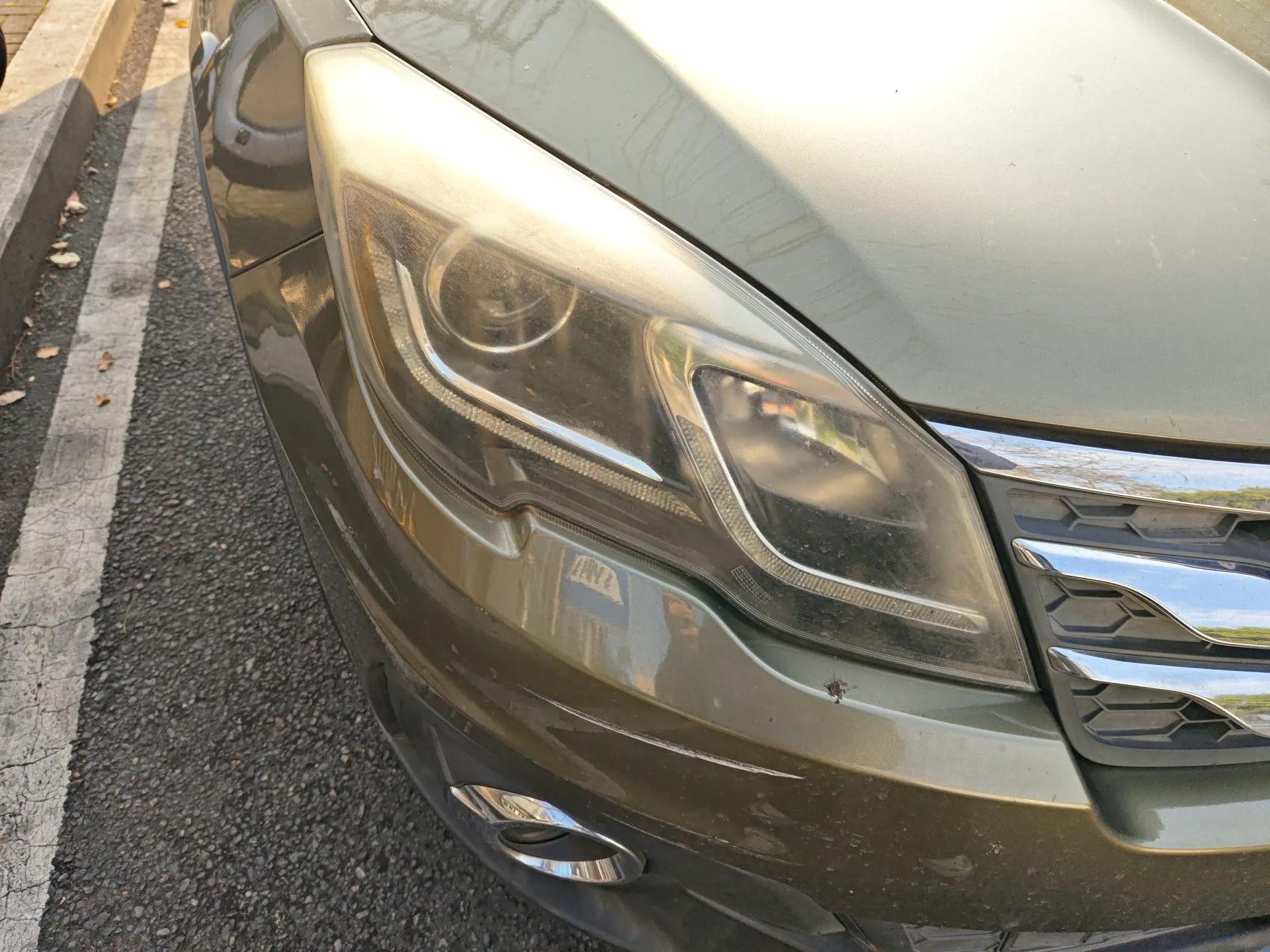 GAC Trumpchi GS5 Super 2015 1.8T Automatic Two-Wheel Drive Luxury Edition — миниатюра 7