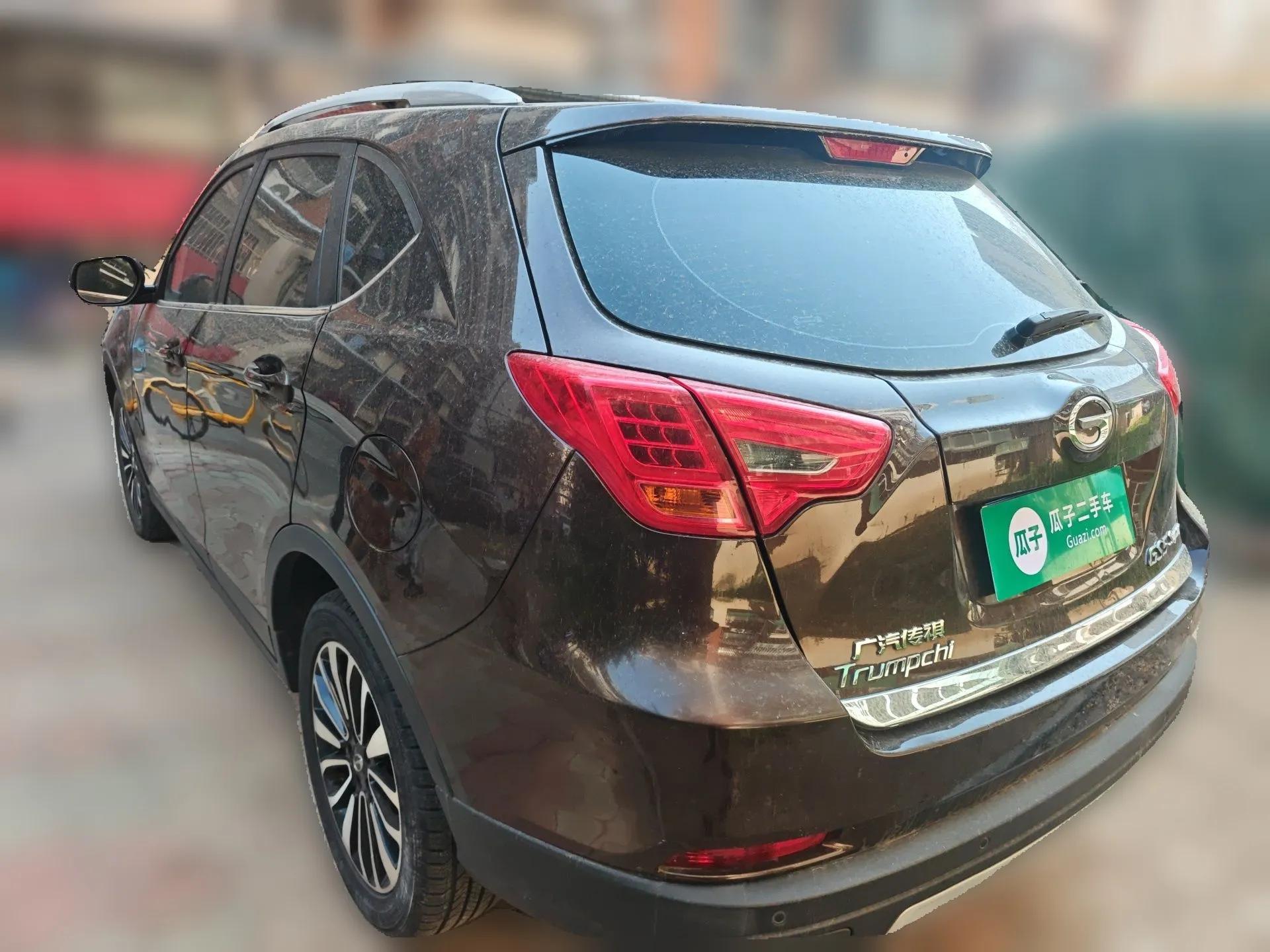 GAC Trumpchi GS5 Super 2015 2.0L Automatic Two-Wheel Drive Luxury Navigation Edition — миниатюра 4