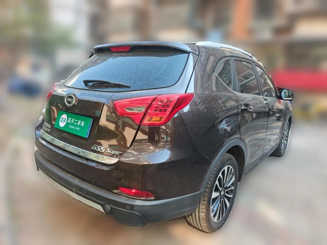 GAC Trumpchi GS5 Super 2015 2.0L Automatic Two-Wheel Drive Luxury Navigation Edition — миниатюра 6