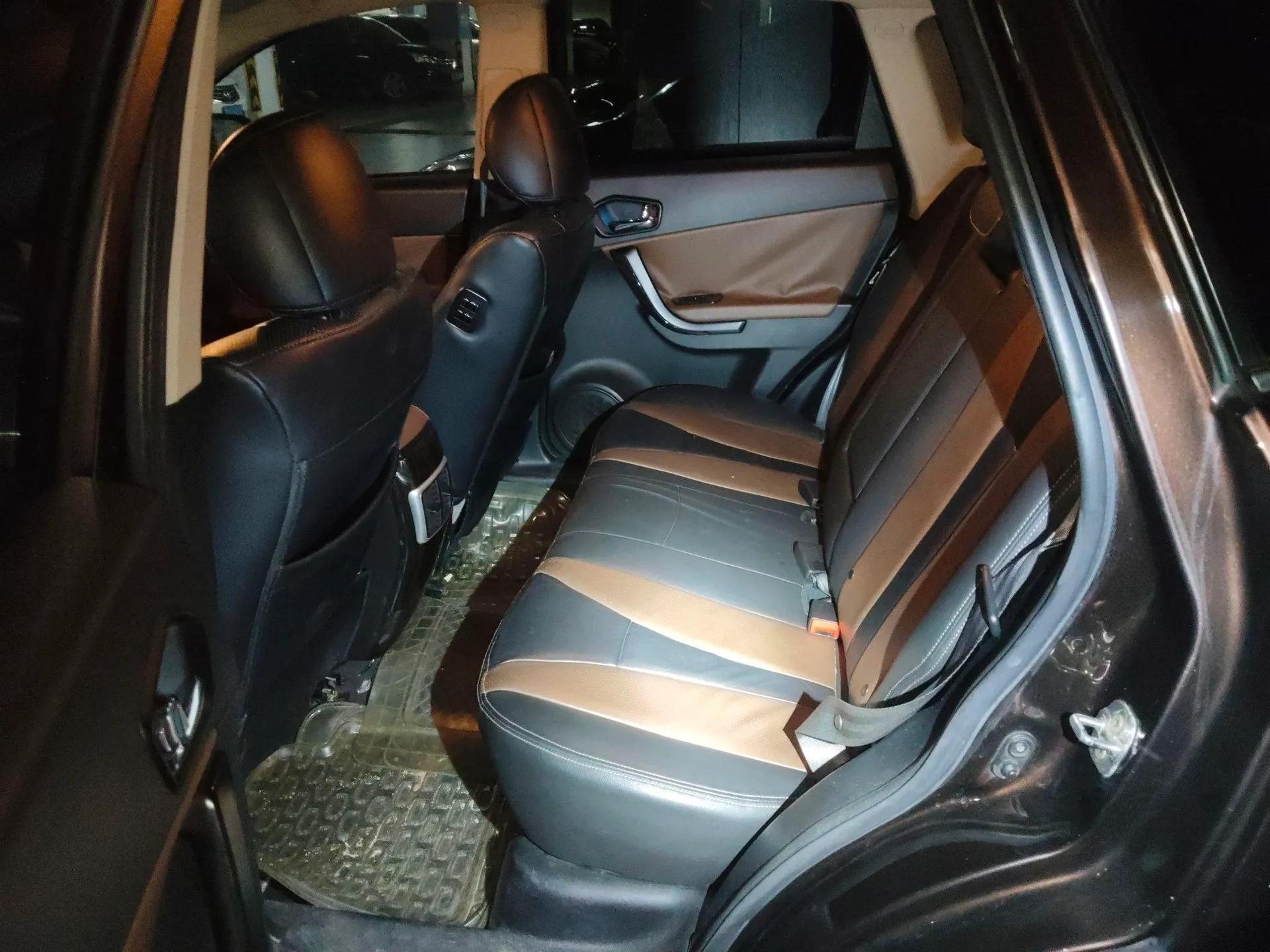 GAC Trumpchi GS5 Super 2015 2.0L Automatic Two-Wheel Drive Luxury Navigation Edition — миниатюра 18