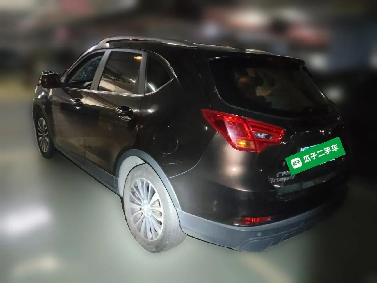 GAC Trumpchi GS5 Super 2015 2.0L Automatic Two-Wheel Drive Luxury Navigation Edition — миниатюра 4
