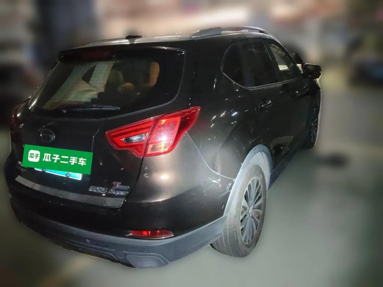 GAC Trumpchi GS5 Super 2015 2.0L Automatic Two-Wheel Drive Luxury Navigation Edition — миниатюра 6