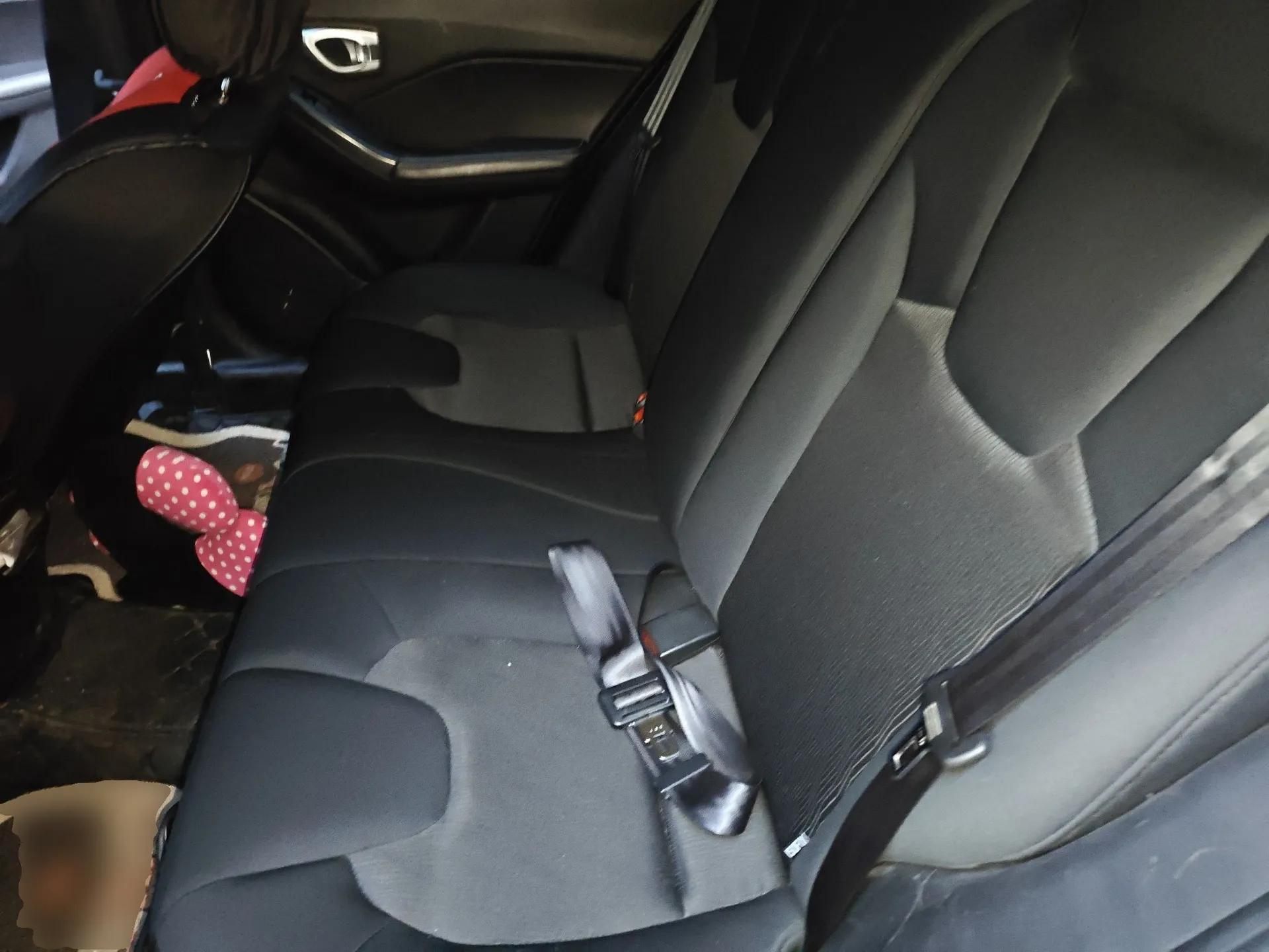 GAC Trumpchi GA3 2013 1.6L Automatic Elite ESP Edition — миниатюра 18