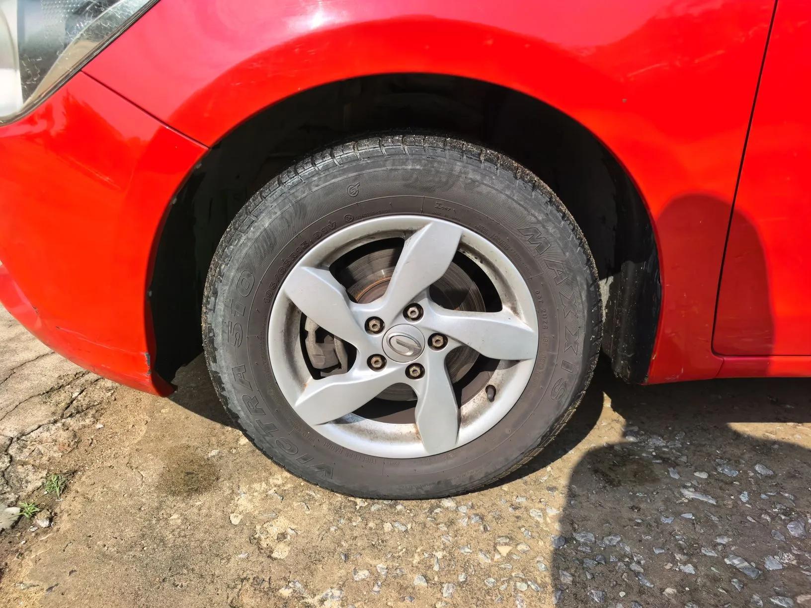 GAC Trumpchi GA3 2013 1.6L Manual Elite Edition — миниатюра 9