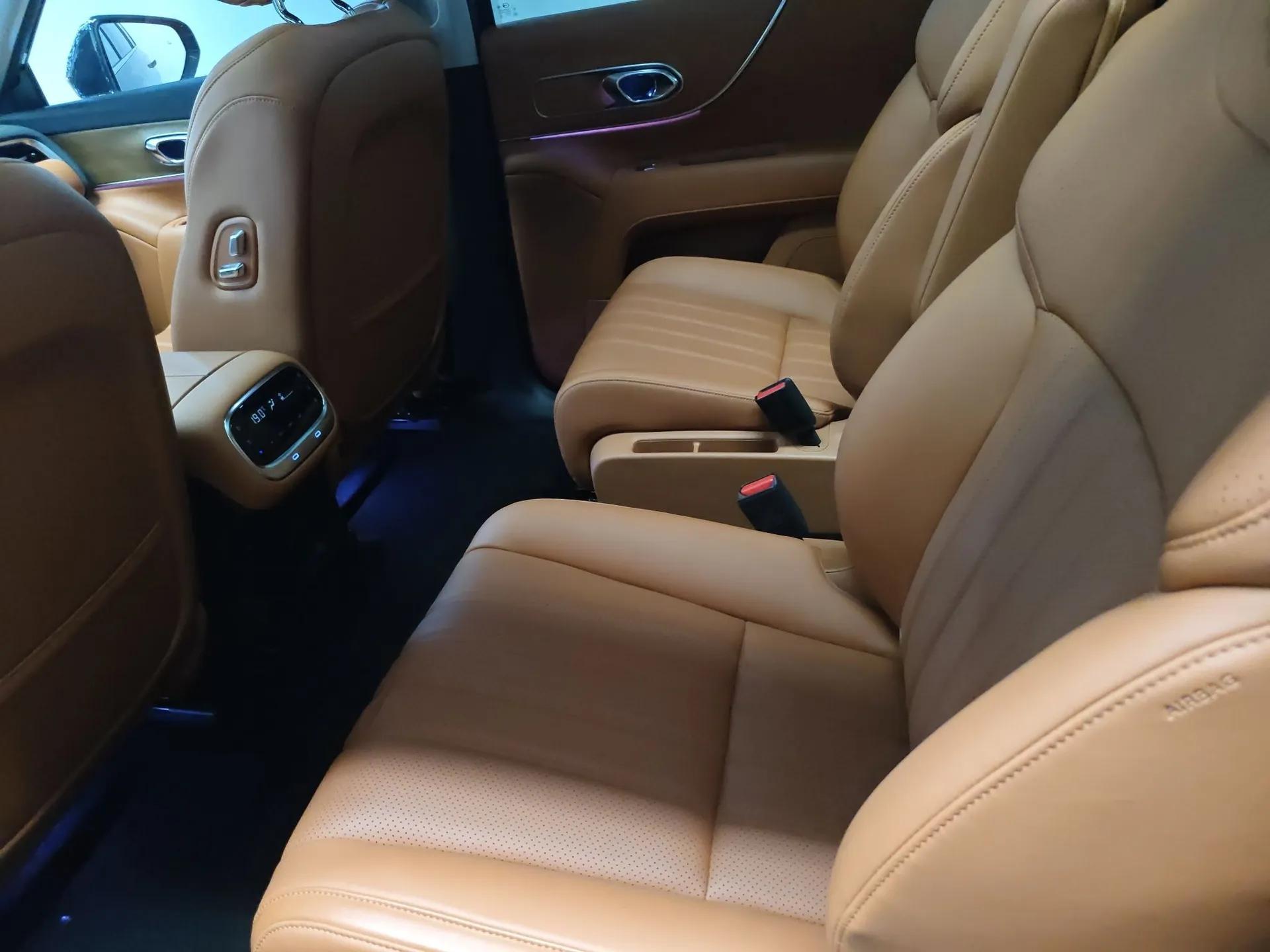 GAC Trumpchi S9 2025 Model Qiankun Max 6-Seater — миниатюра 20