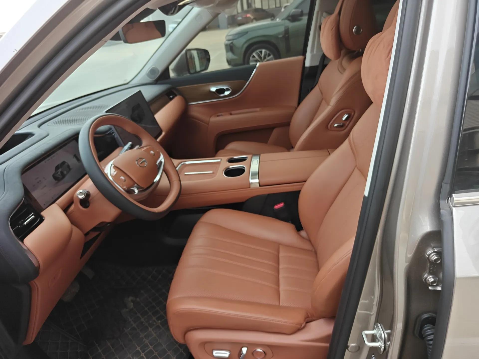 GAC Trumpchi S9 2025 Model Qiankun Ultra 6-Seater — миниатюра 18