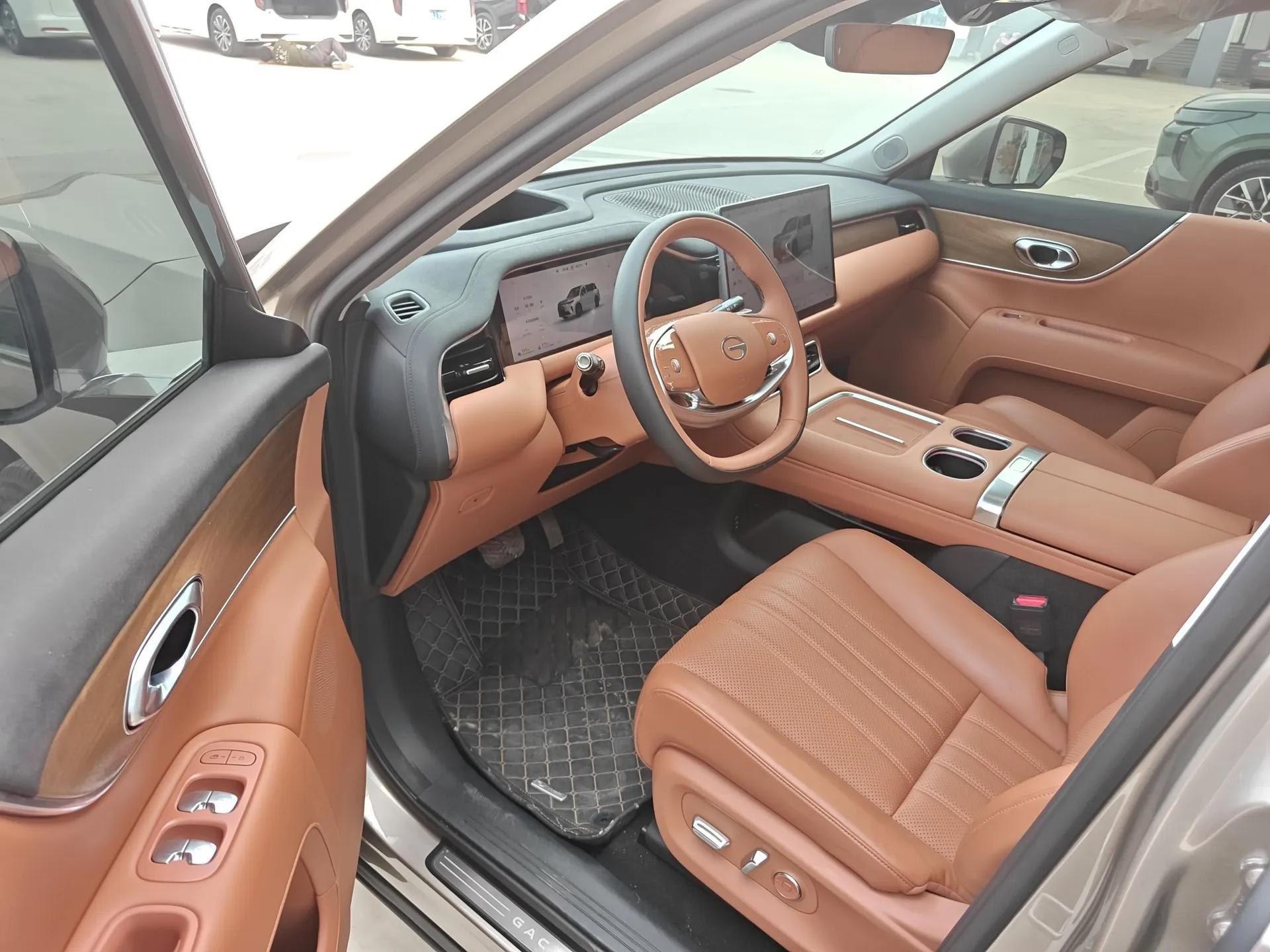 GAC Trumpchi S9 2025 Model Qiankun Ultra 6-Seater — миниатюра 19