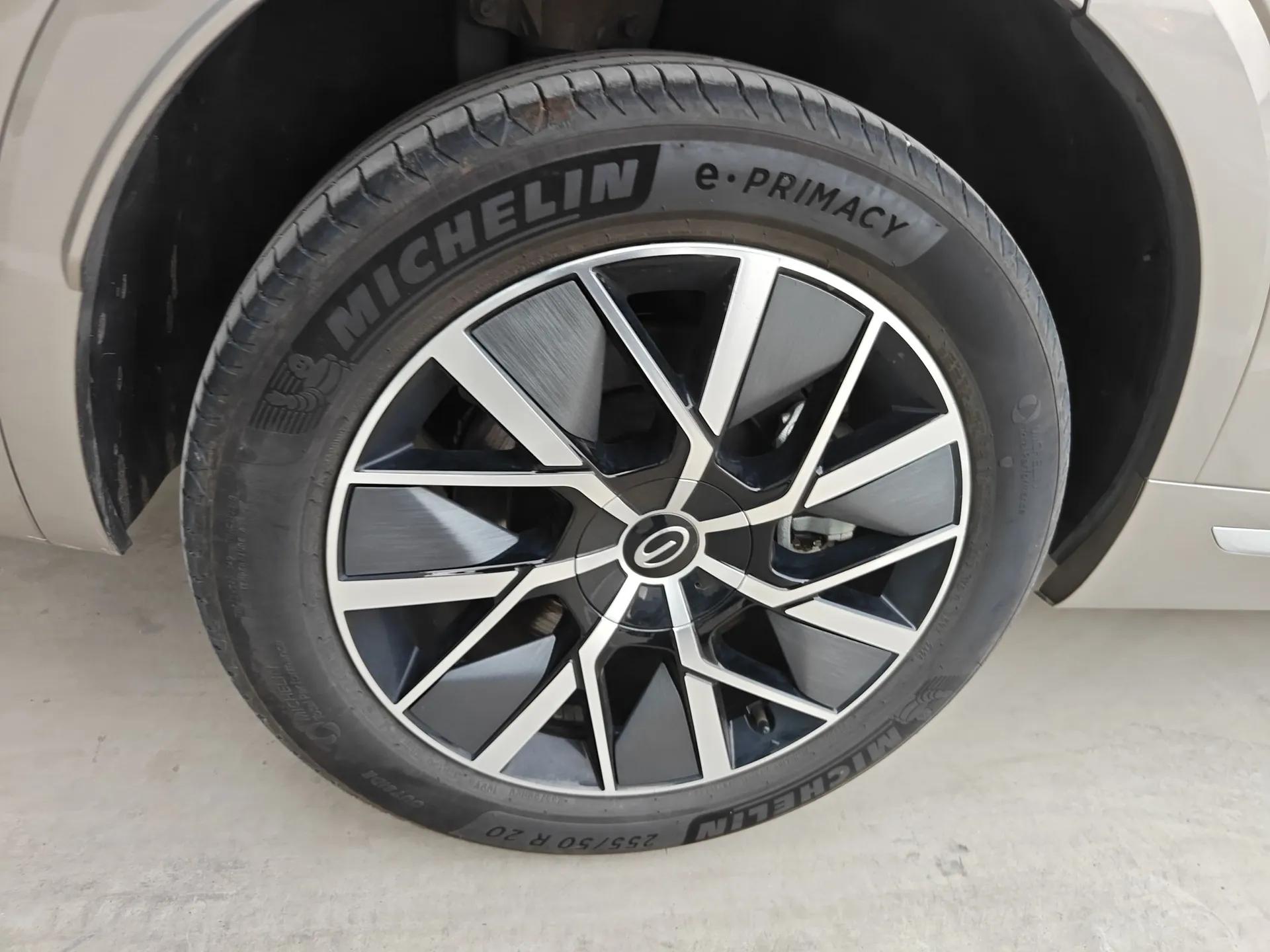 GAC Trumpchi S9 2025 Model Qiankun Ultra 6-Seater — миниатюра 10