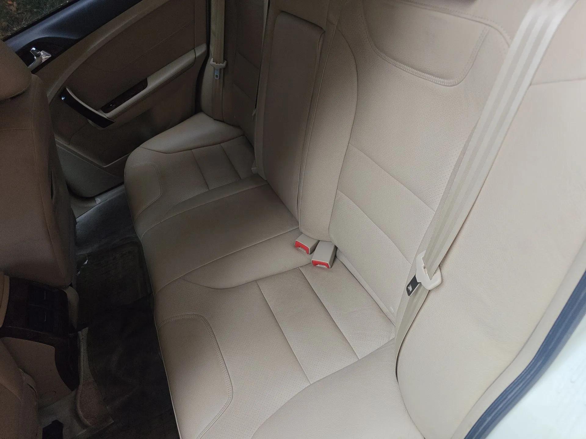 GAC Trumpchi GA5 2011 2.0L Automatic Elite Edition — миниатюра 18