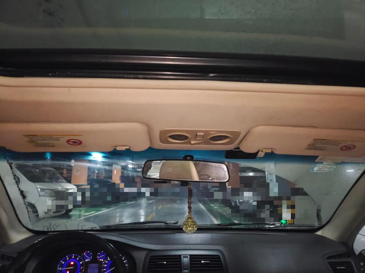 GAC Trumpchi GA5 2011 2.0L Manual Elite Edition — миниатюра 19