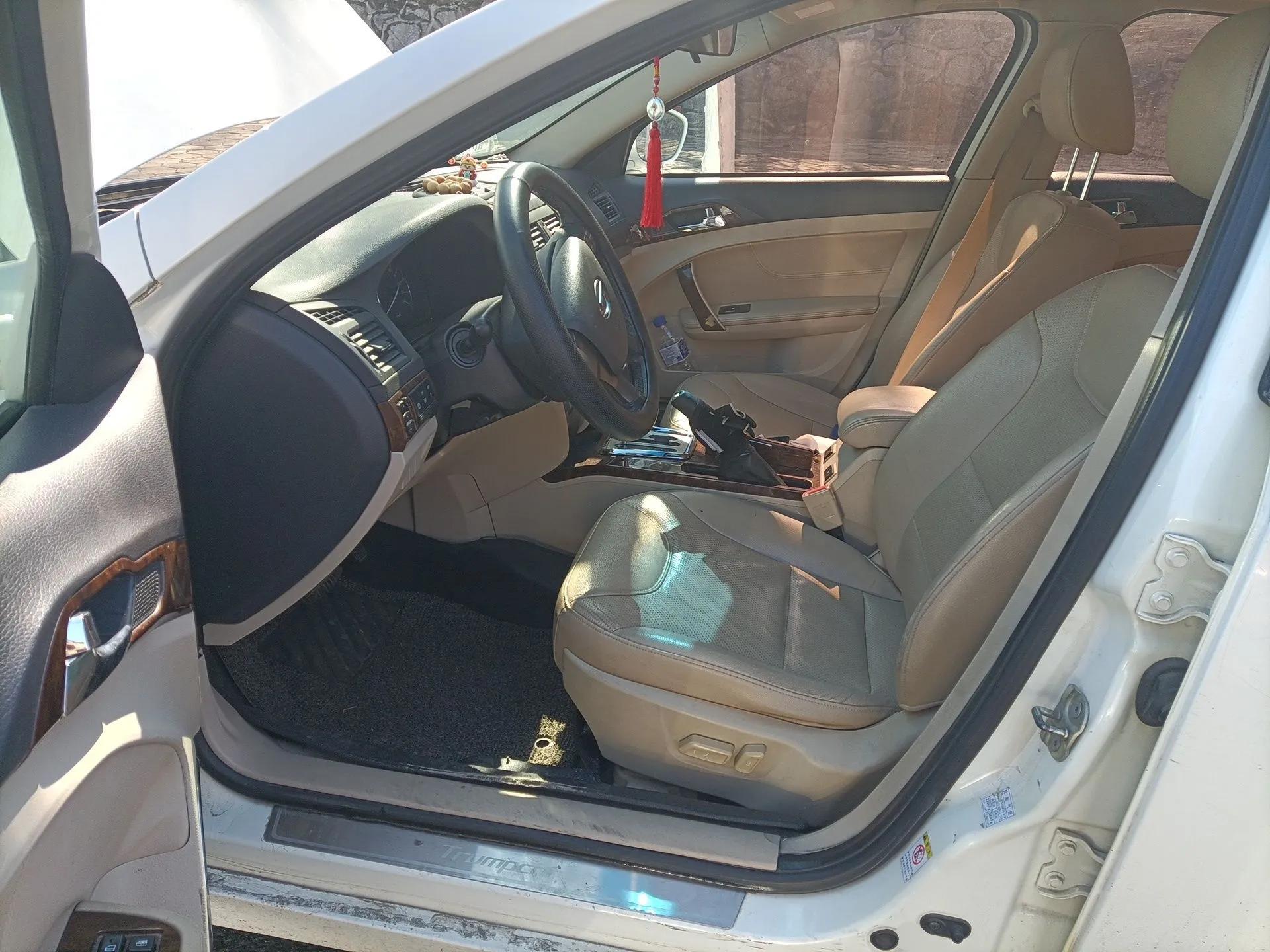GAC Trumpchi GA5 2011 2.0L Automatic Luxury Edition — миниатюра 16