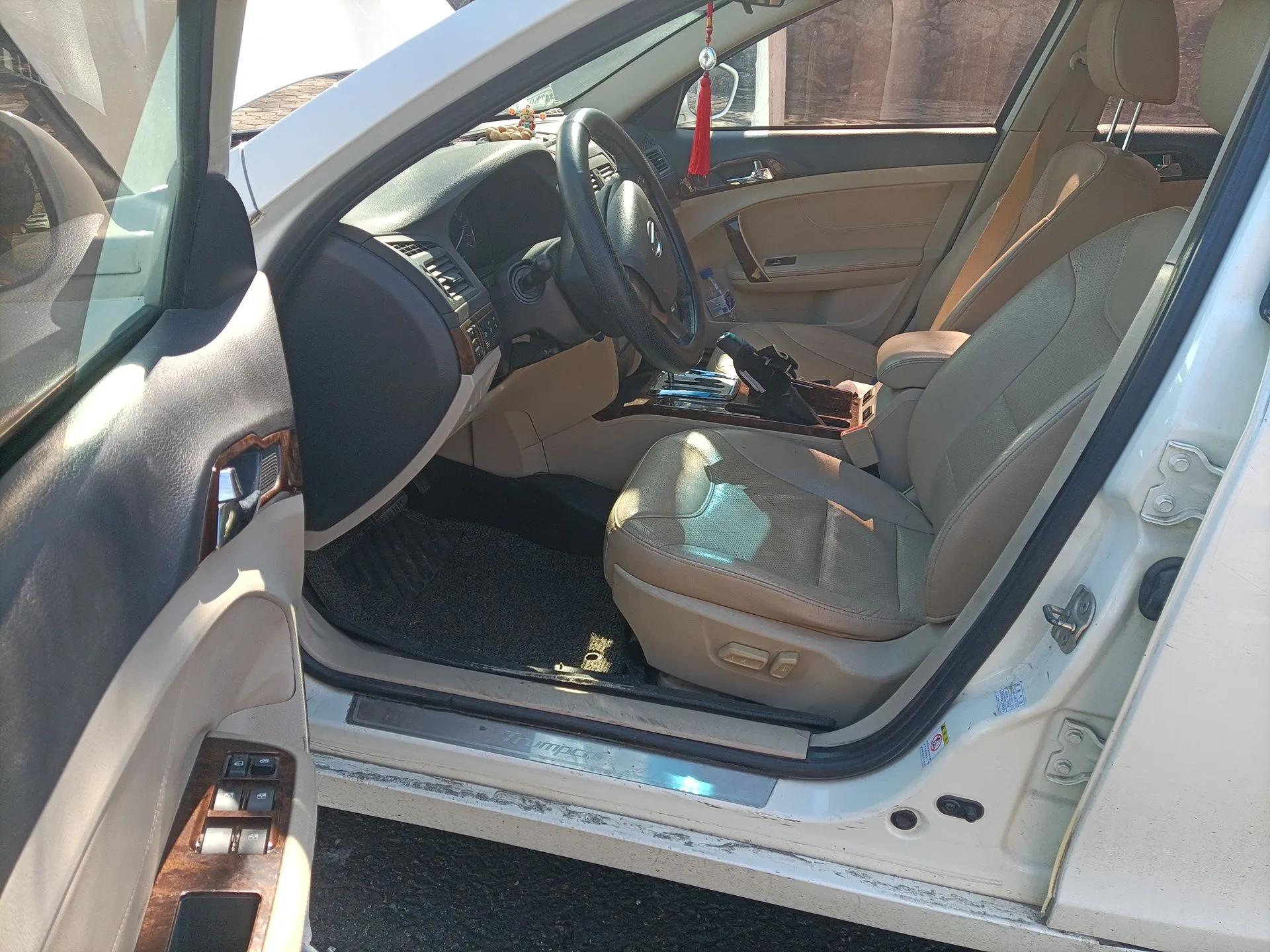 GAC Trumpchi GA5 2011 2.0L Automatic Luxury Edition — миниатюра 17
