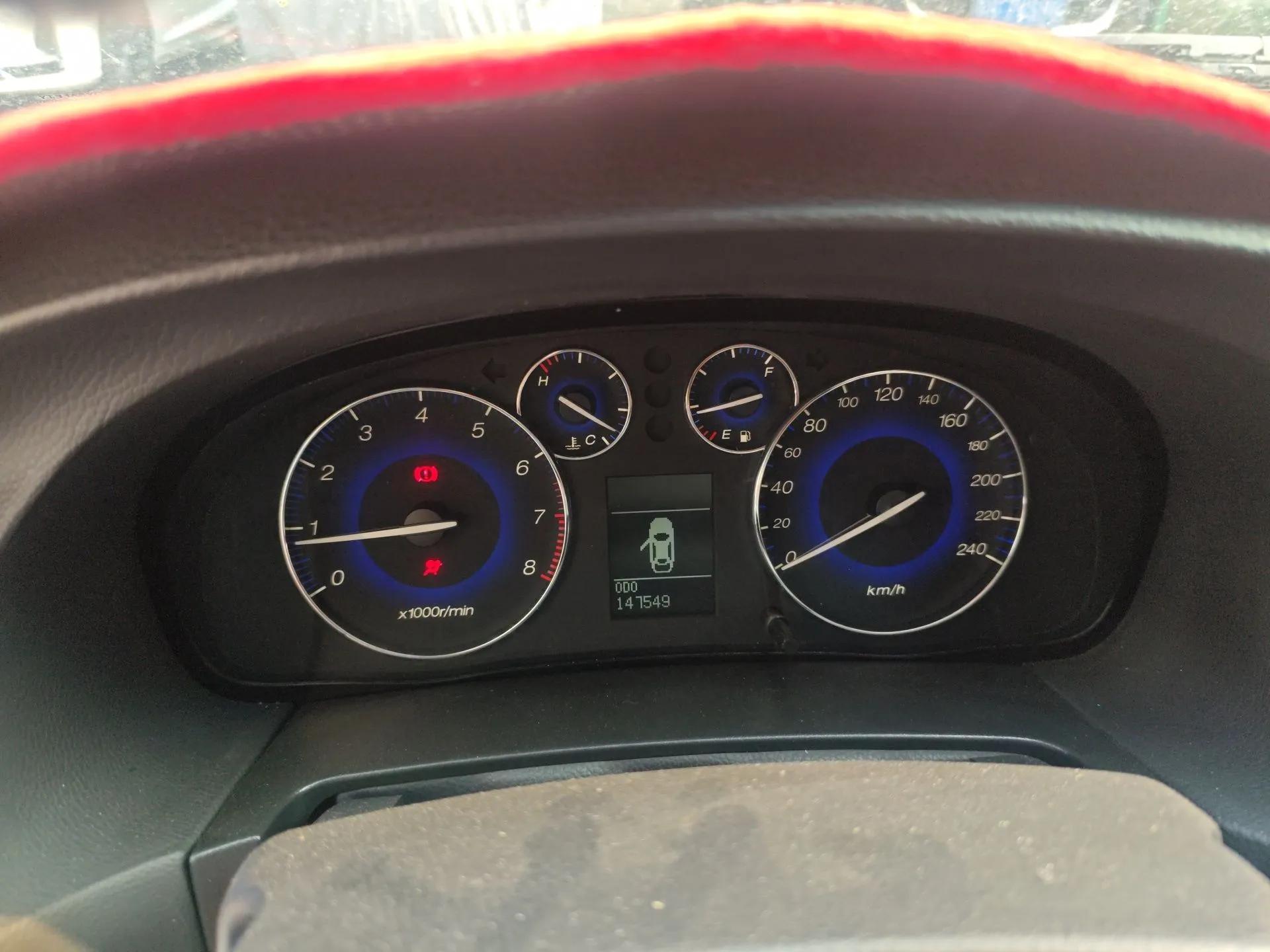 GAC Trumpchi GA5 2012 1.8L Manual Elite Model — миниатюра 12