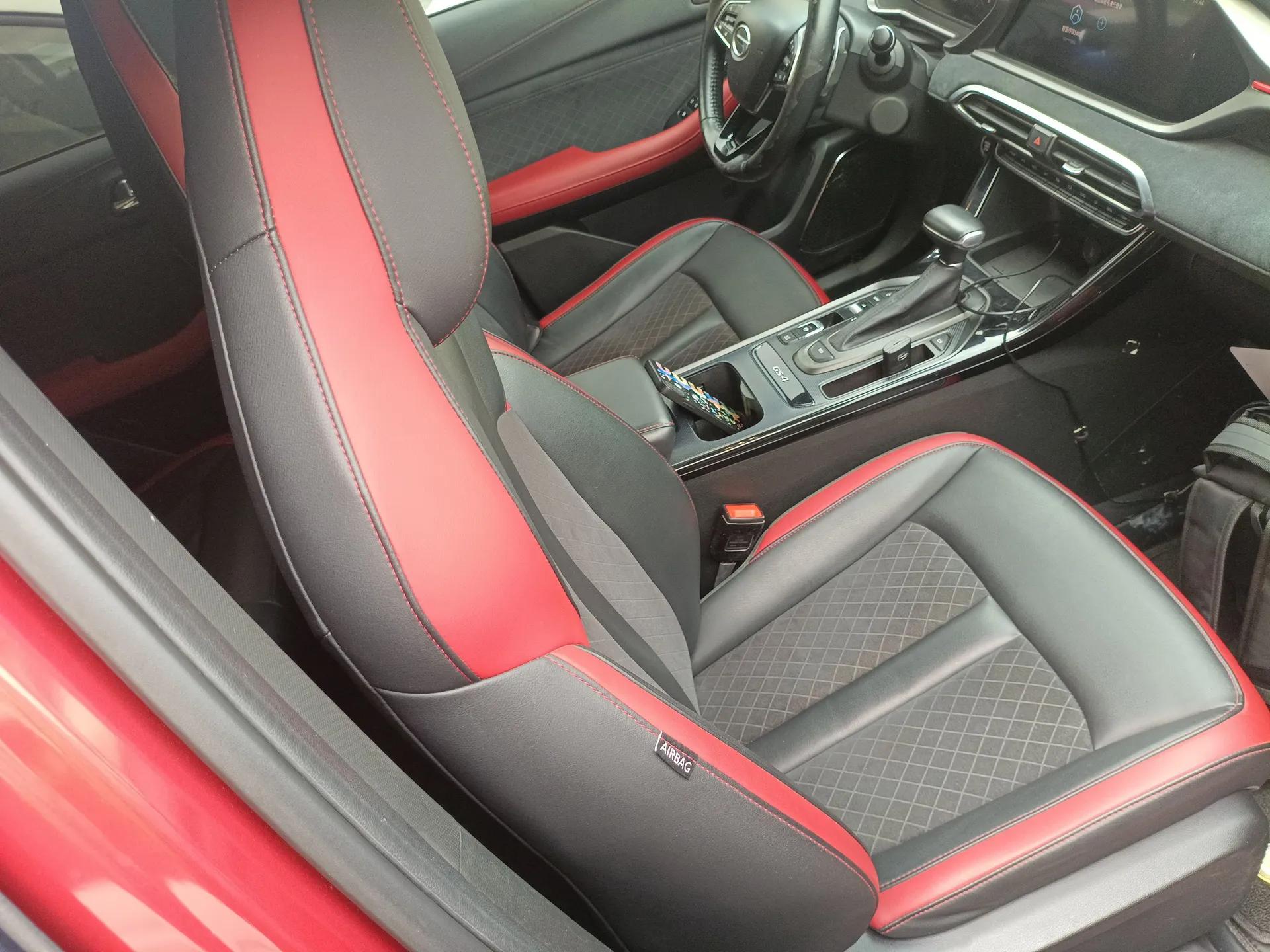 GAC Trumpchi GS4 COUPE 2020 270T Automatic Luxury Edition — миниатюра 23