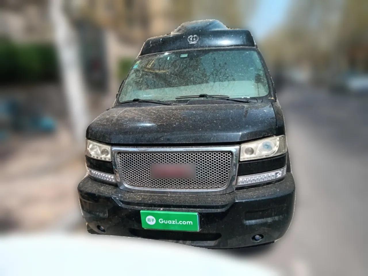 GMC SAVANA  — миниатюра 2