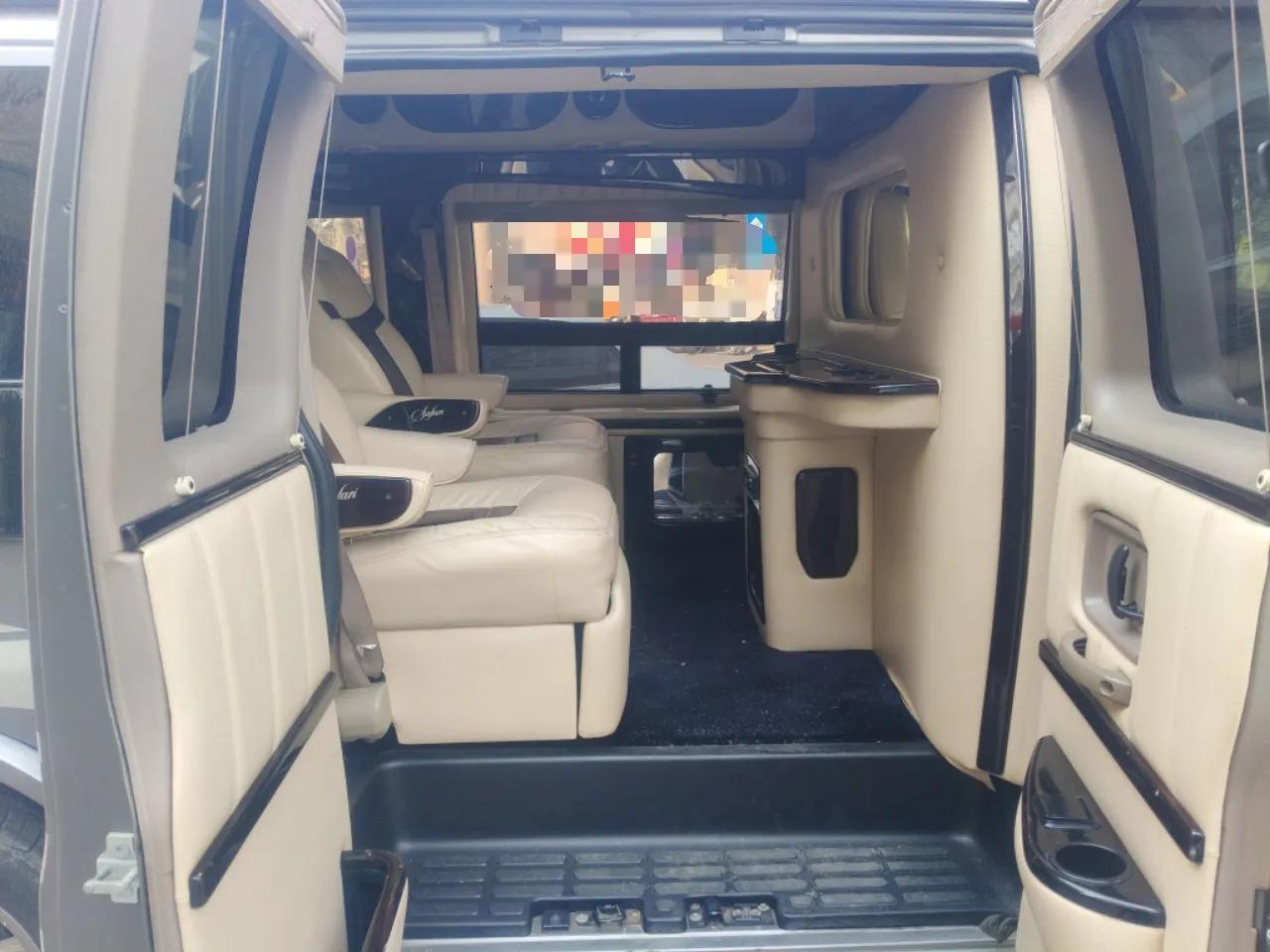 GMC SAVANA  — миниатюра 18
