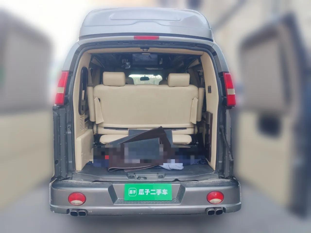 GMC SAVANA  — миниатюра 20