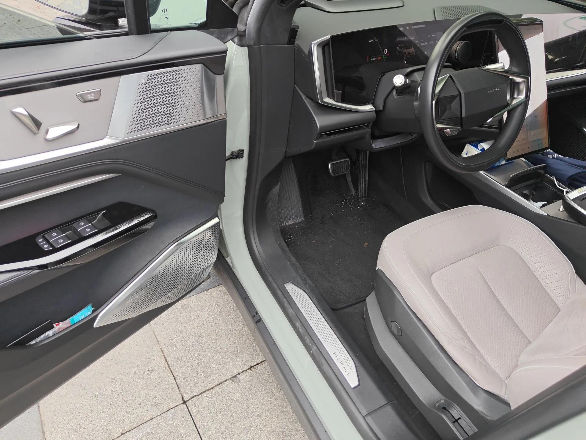 HiPhi Y 2023 560 km Pioneer Edition — миниатюра 17