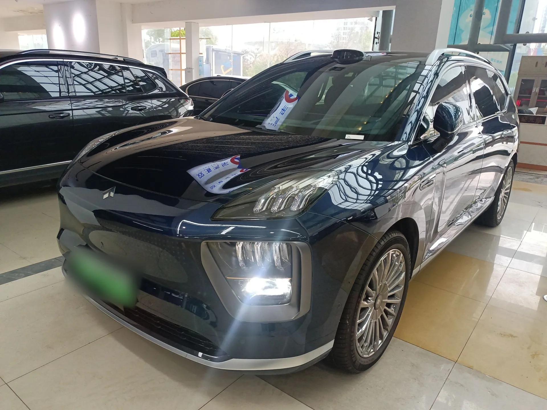 Hyptec HL 2025 700 Ultra Six-Seater All-Wheel-Drive LiDAR Version — миниатюра 1