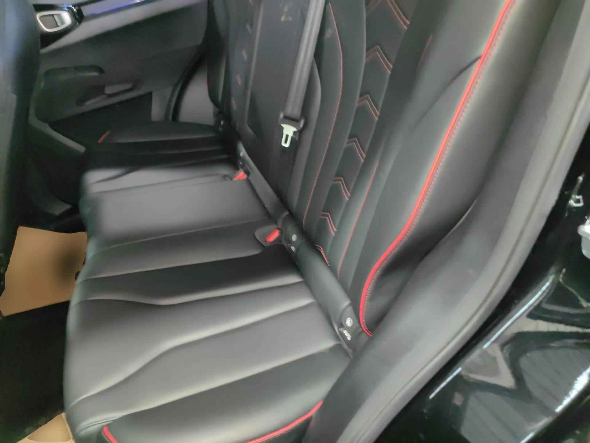 Haval X DOG 2022 1.5T DCT Four-Wheel Drive Trendy Wild Edition — миниатюра 20