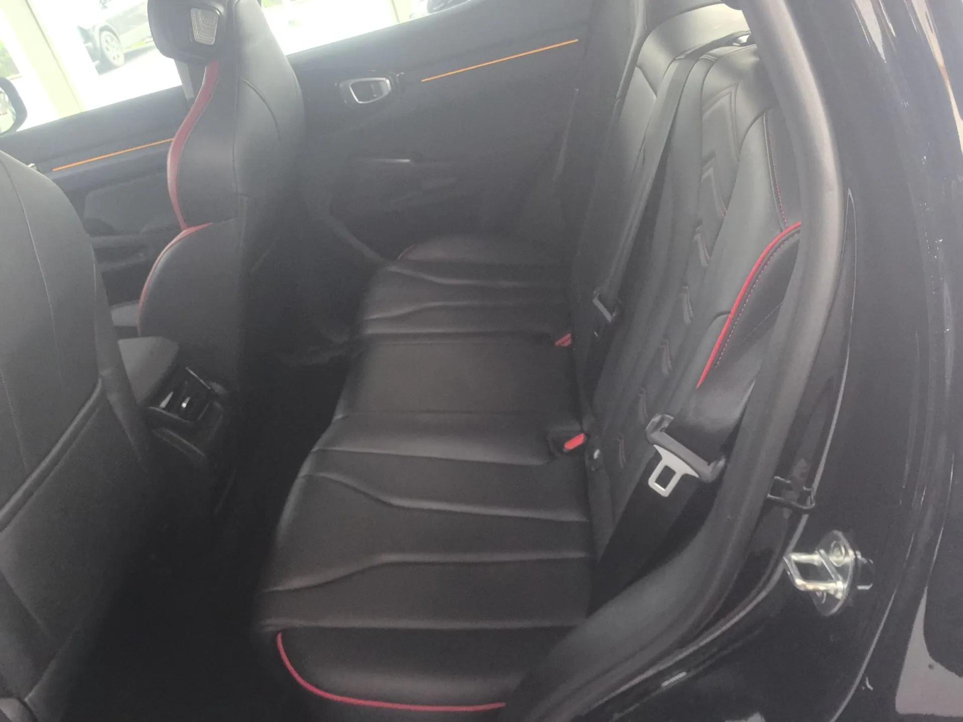 Haval X DOG 2022 1.5T DCT Two-Wheel Drive Trendy Edition — миниатюра 19