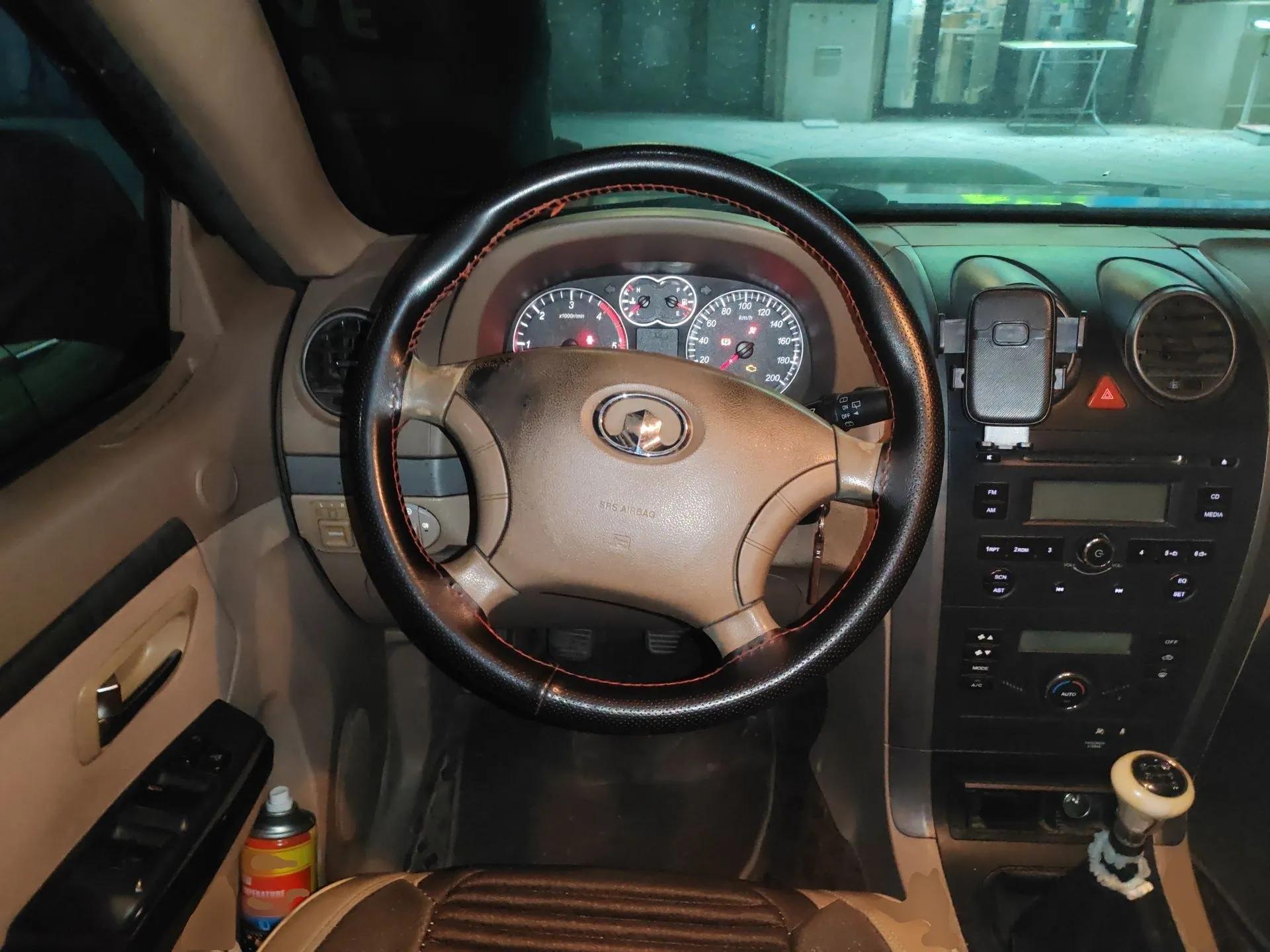 Haval H3 2010 Leading Edition 2.5 TCI Two-Wheel Drive Comfort Model — миниатюра 11