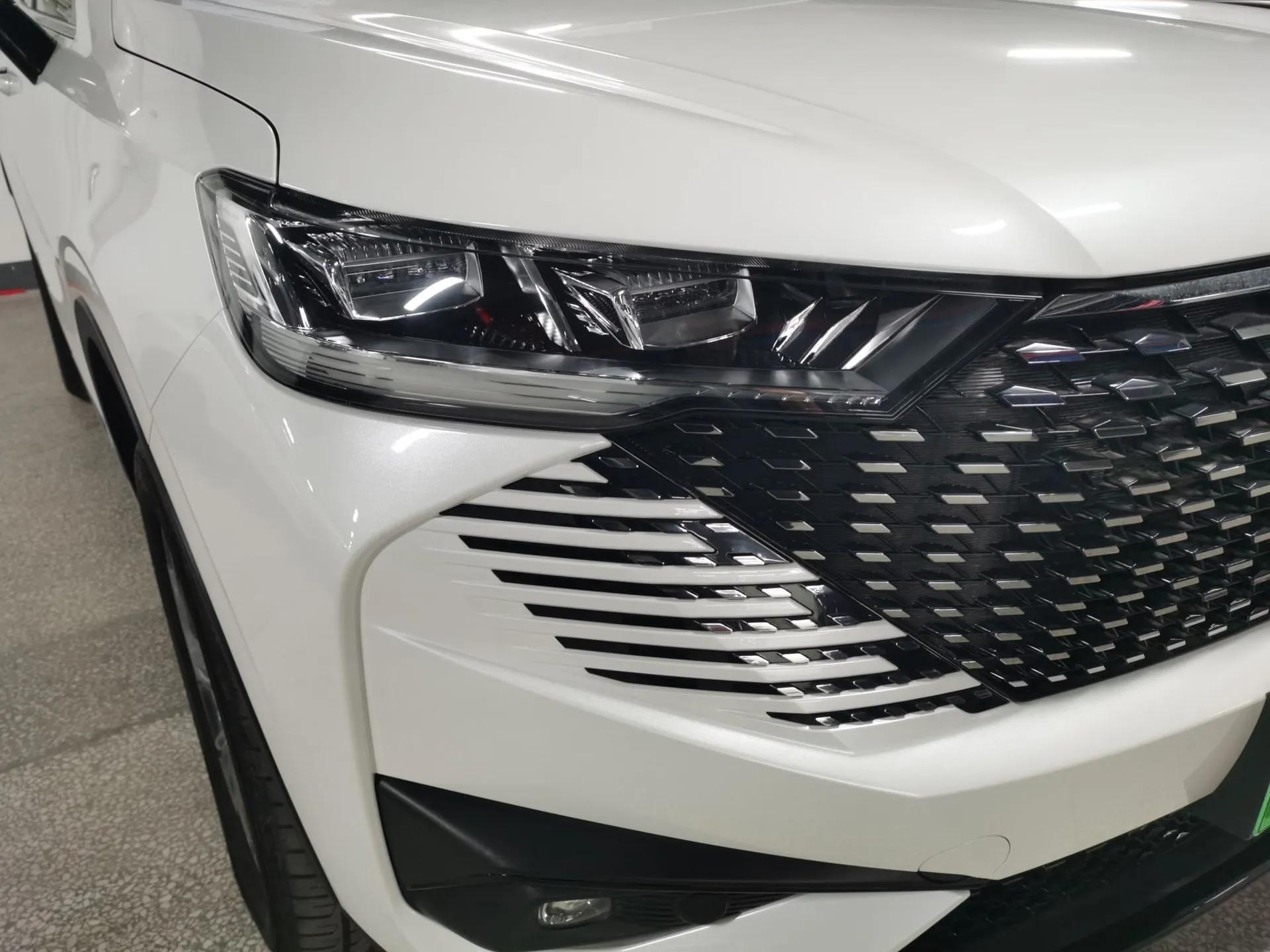 Haval H6 New Energy 2023 DHT-PHEV 110KM Enjoyment Edition — миниатюра 4