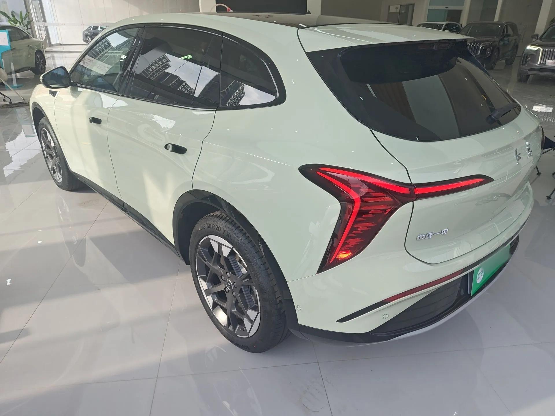 Hongqi Tiangong 06 2025 520 Smart Selection Edition — миниатюра 4