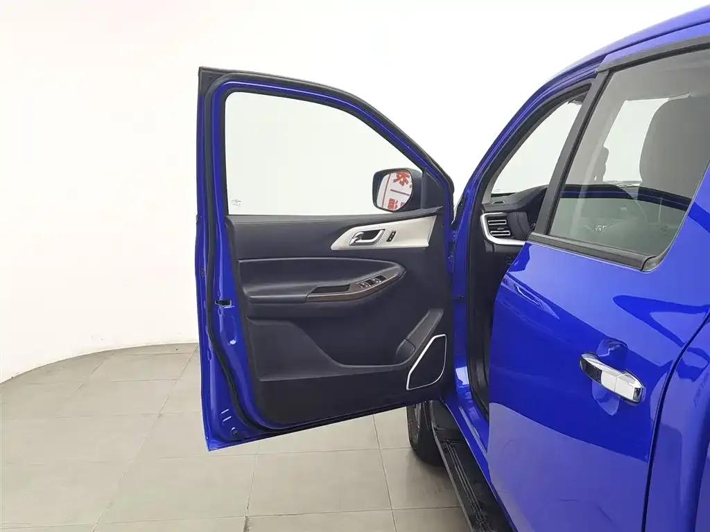 Yuhu 7 2022 2.0T Manual Diesel 2WD Comfort Edition Long Wheelbase — миниатюра 8