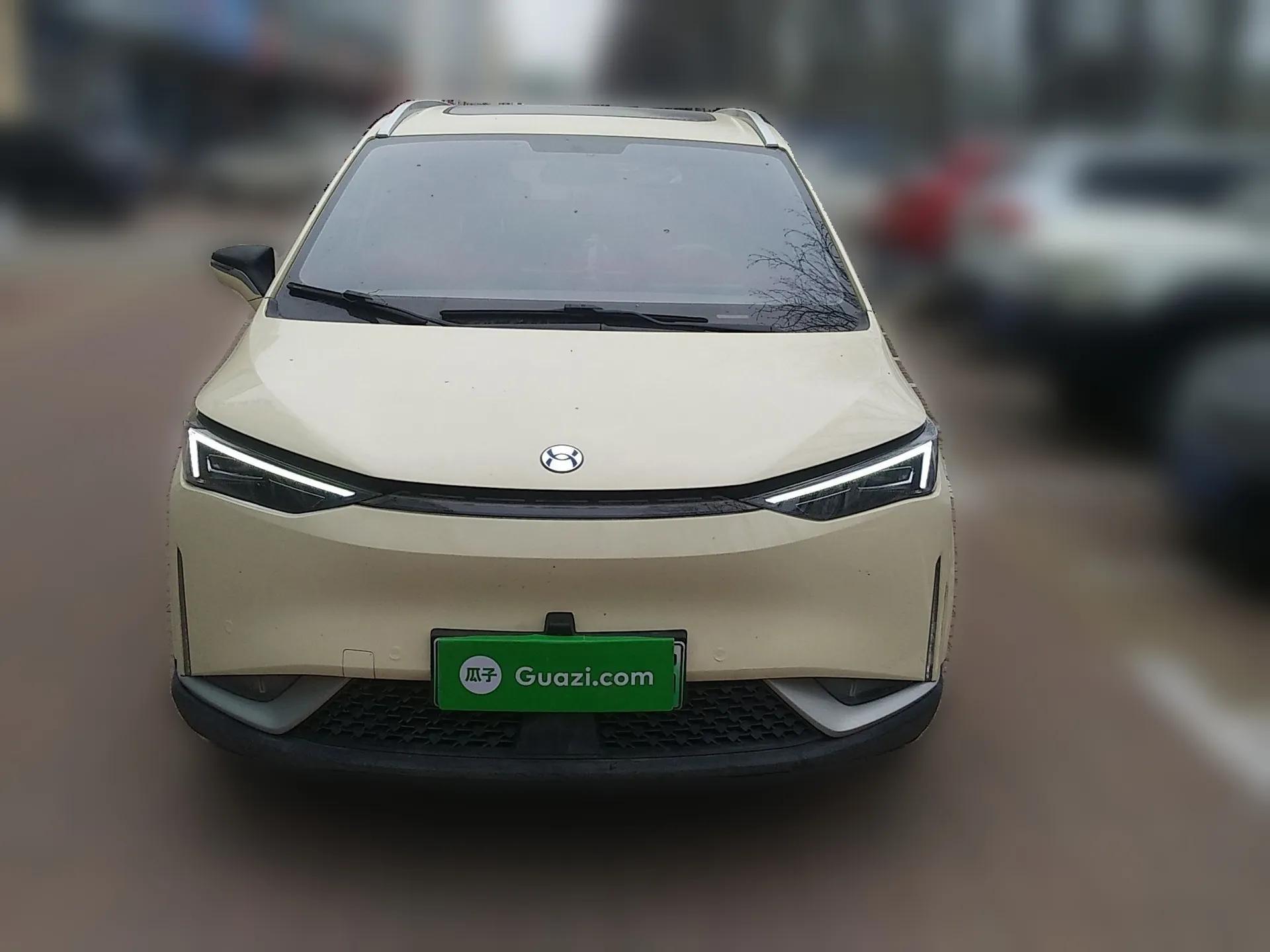 Hycan Z03 2022 510 km Range Trendy Cool Version 135 kW 63.98 kWh — миниатюра 2