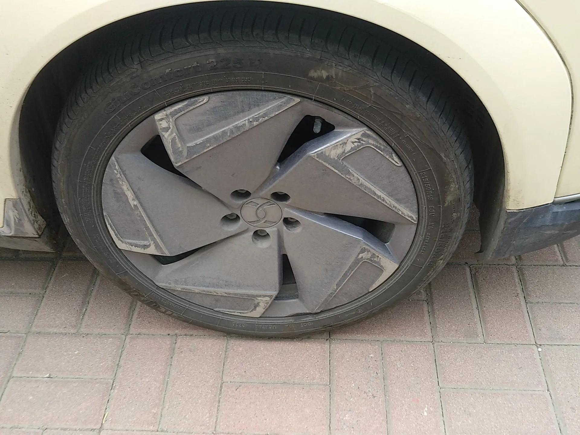 Hycan Z03 2022 510 km Range Trendy Cool Version 135 kW 63.98 kWh — миниатюра 8
