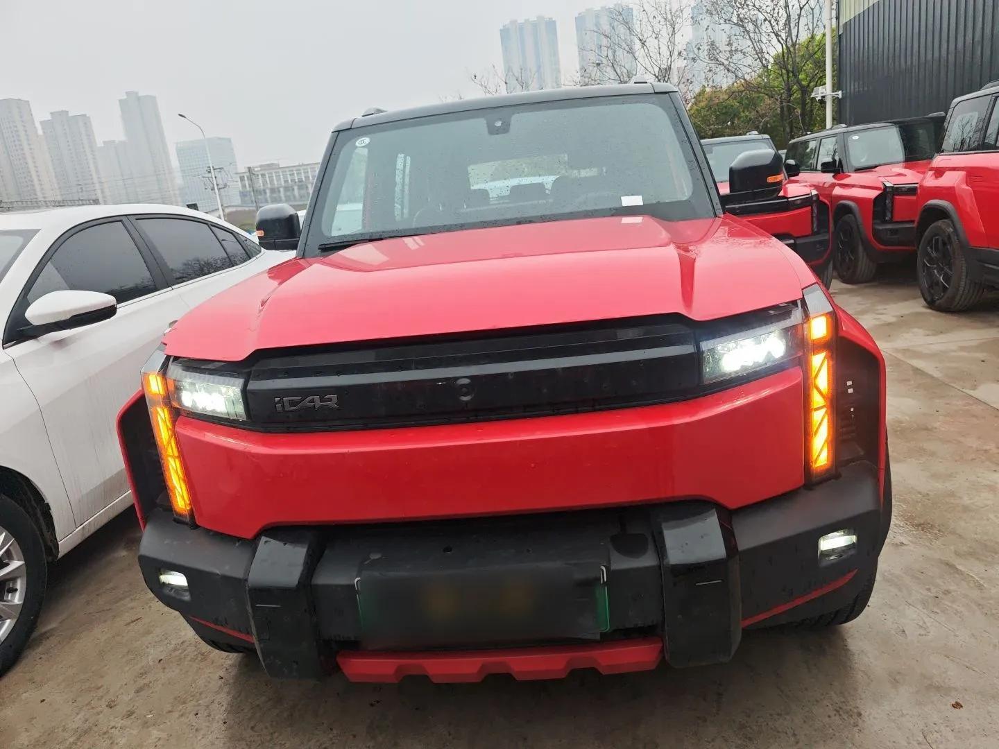 iCAR 03T 2024 501km Four-wheel Drive Long-Range Version — миниатюра 2