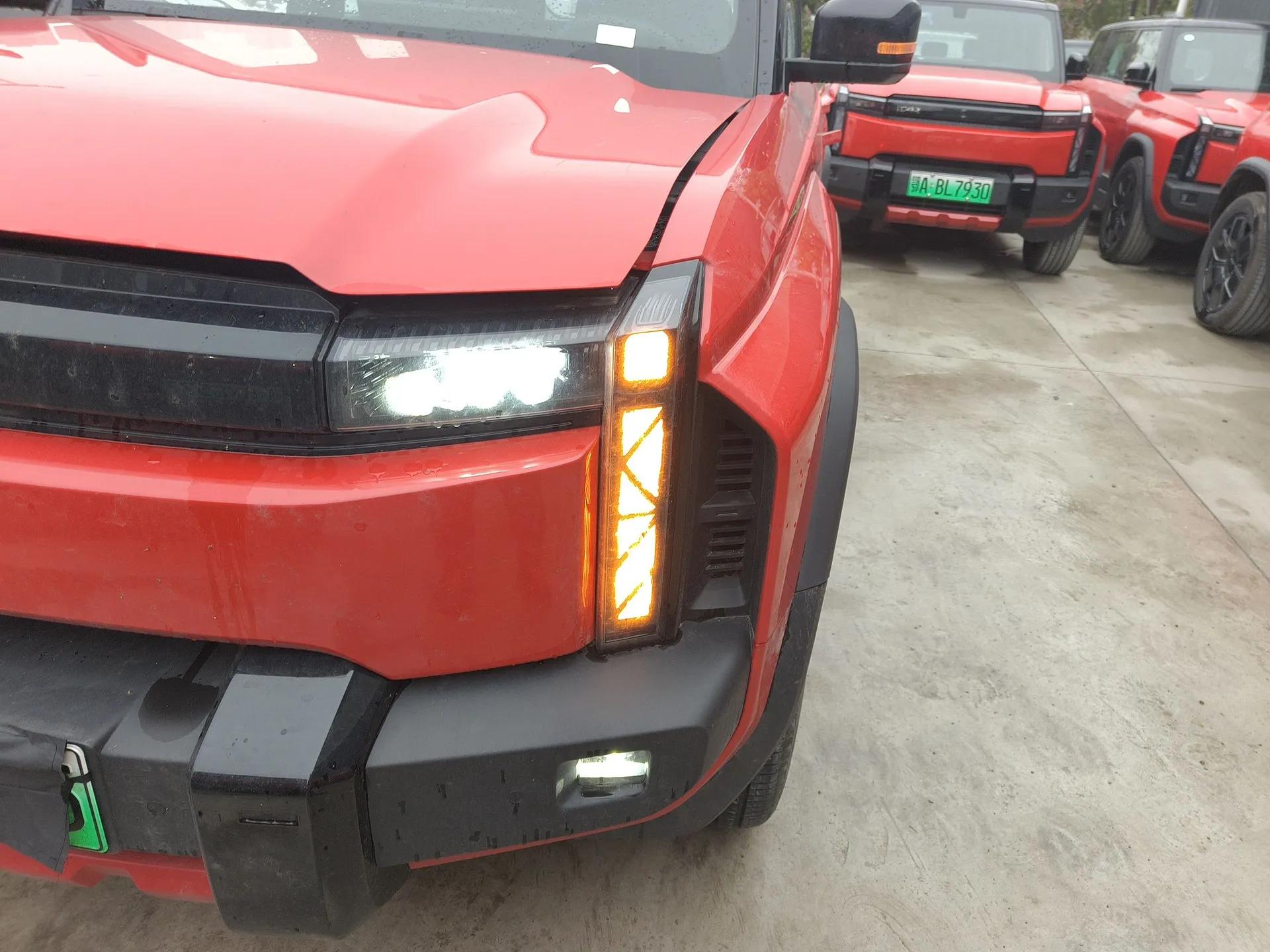 iCAR 03T 2024 501km Four-wheel Drive Long-Range Version — миниатюра 9