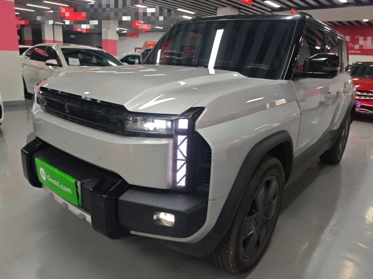 iCAR 03T 2024 520km Two-Wheel Drive Long-Range Version — миниатюра 1