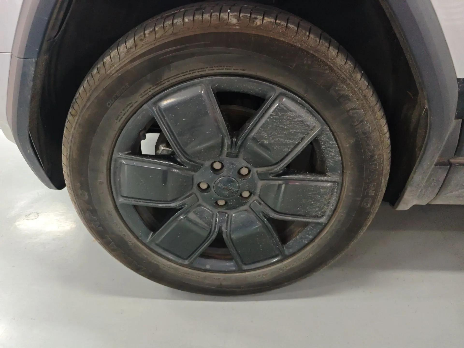 iCAR 03T 2024 520km Two-Wheel Drive Long-Range Version — миниатюра 8