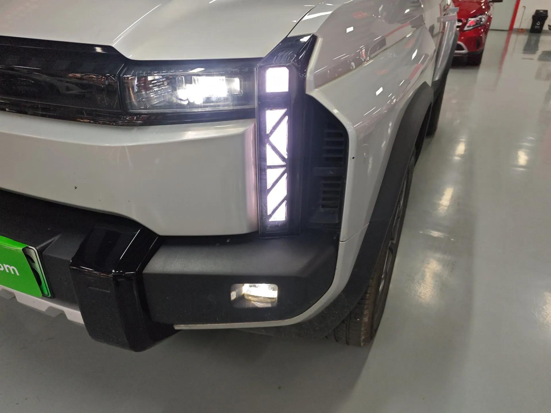 iCAR 03T 2024 520km Two-Wheel Drive Long-Range Version — миниатюра 9