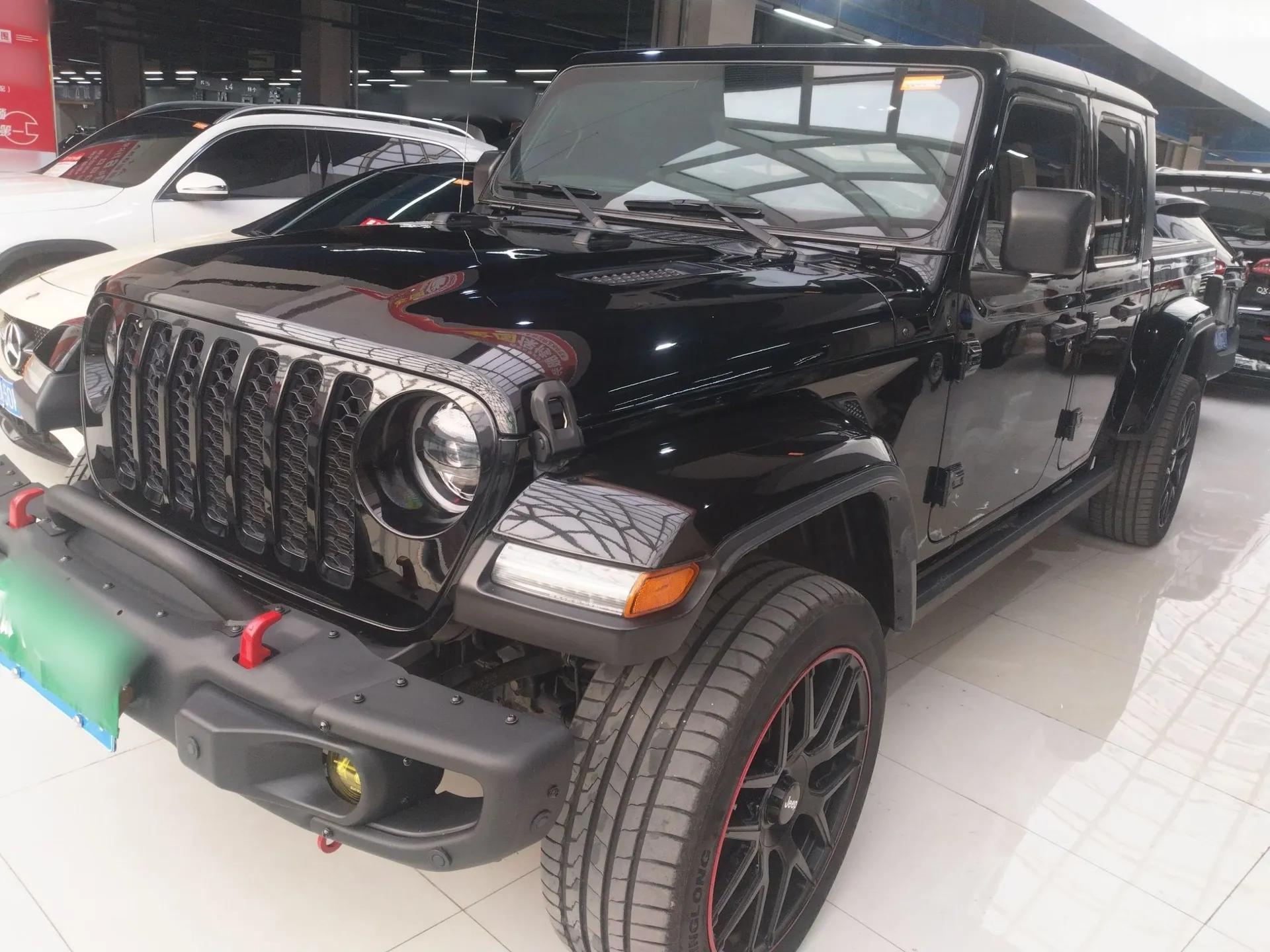 Jeep Gladiator 2022 3.6L Pioneer Edition — миниатюра 1