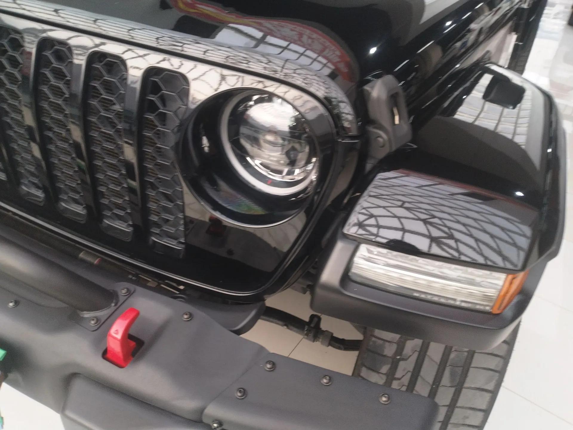Jeep Gladiator 2022 3.6L Pioneer Edition — миниатюра 2